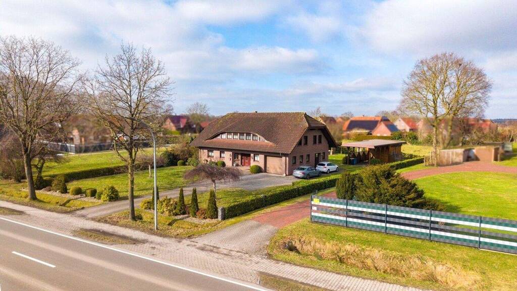 Einfamilienhaus zum Kauf 470.000 € 6 Zimmer 209,3 m² 2.039 m² Grundstück Georgsfeld Aurich 26607