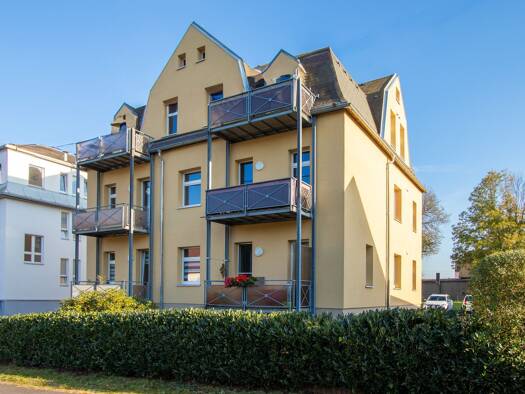 Mehrfamilienhaus zum Kauf 325.000 € 14 Zimmer 326 m² 640 m² Grundstück Neukirchen 09221