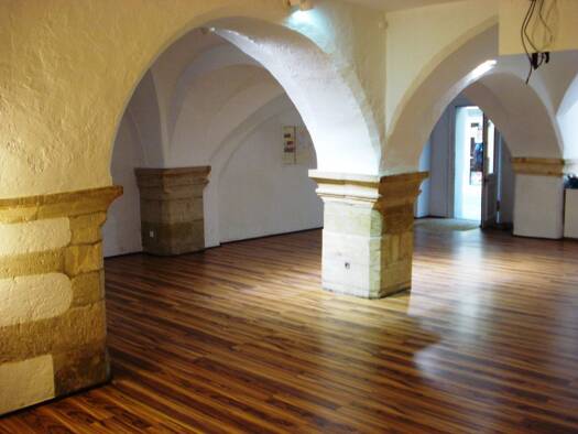 Laden zur Miete 1.950 € 1 Zimmer 140 m² Verkaufsfläche Innenstadt Regensburg 93047