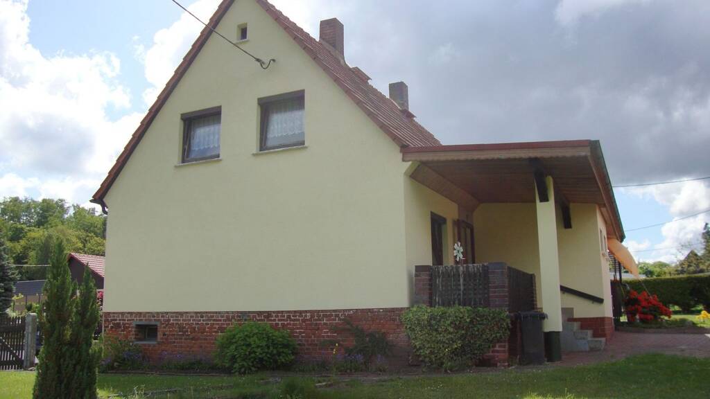 Haus zum Kauf 89.000 € 3 Zimmer 65 m² 622 m² Grundstück frei ab sofort Schedewitz Zwickau 08056