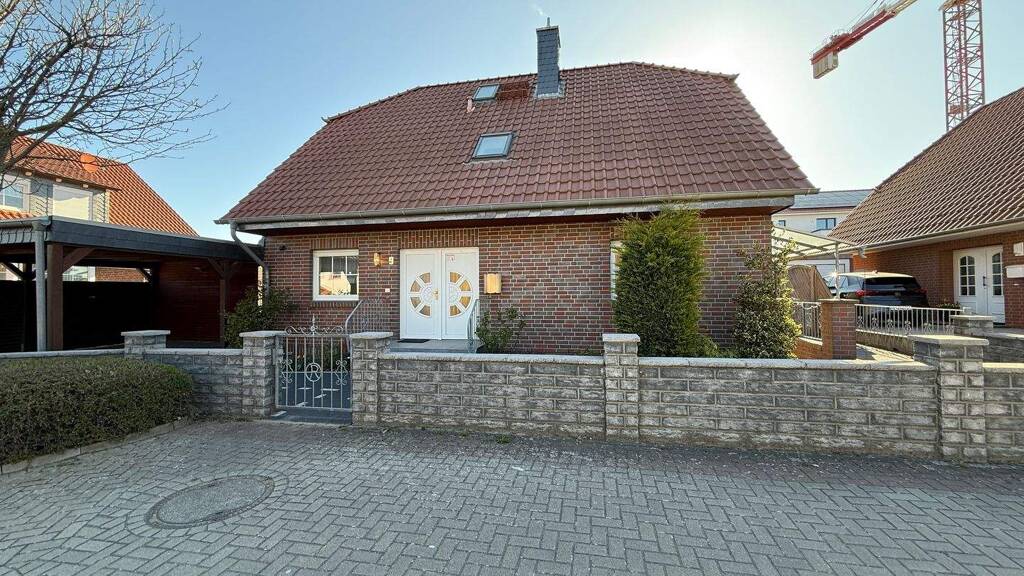 Mehrfamilienhaus zum Kauf 465.000 € 5 Zimmer 183 m² 628 m² Grundstück frei ab sofort Mastenweg 9 Broistedt Lengede 38268