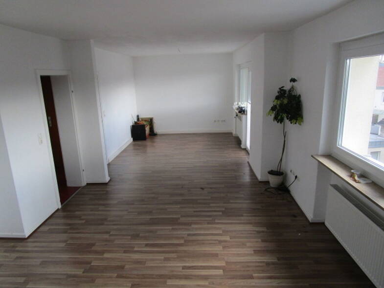 Wohnung zur Miete 1.092 € 3,5 Zimmer 91 m² 4. Geschoss Innenstadt Gießen 35390
