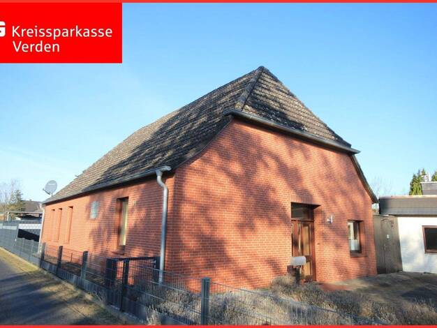 Einfamilienhaus zum Kauf 299.000 € 4 Zimmer 121,8 m² 1.296 m² Grundstück Eitze Verden 27283