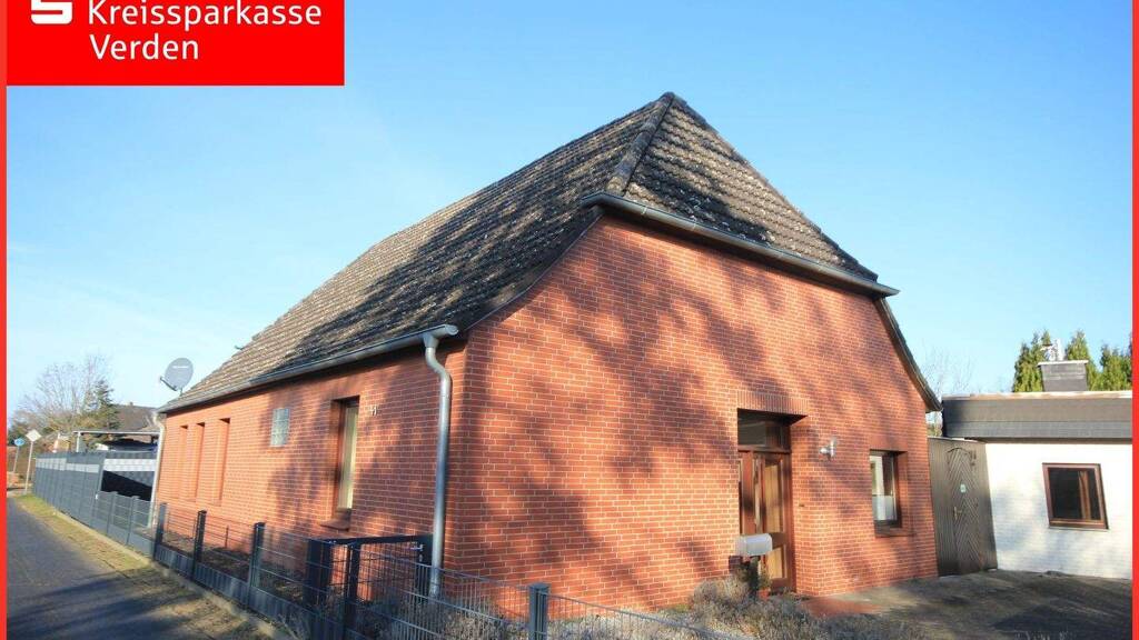 Einfamilienhaus zum Kauf 299.000 € 4 Zimmer 121,8 m² 1.296 m² Grundstück Eitze Verden 27283