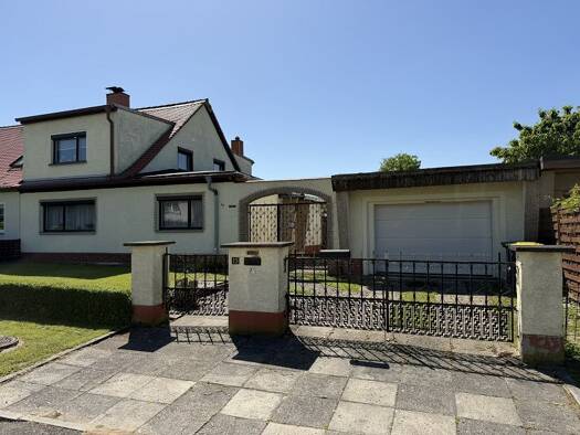 Doppelhaushälfte zum Kauf 350.000 € 5 Zimmer 100 m² 850 m² Grundstück Eutritzsch Nord 04129