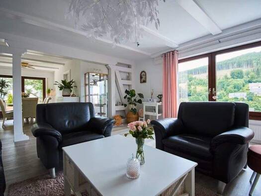 Terrassenwohnung zur Miete 1.100 € 4 Zimmer 130 m² Winterberg 59955