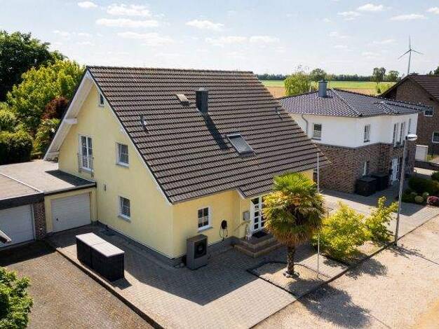 Einfamilienhaus zum Kauf 749.000 € 7 Zimmer 271 m² 1.000 m² Grundstück Dom-Esch Euskirchen 53881