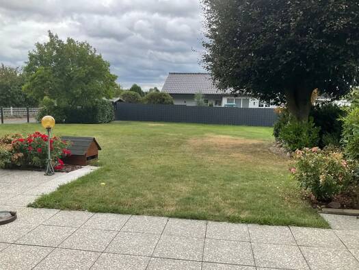 Terrassenwohnung zur Miete 1.050 € 3,5 Zimmer 97 m² Geschoss EG/2 frei ab sofort Schuckenbaum Leopoldshöhe 33818