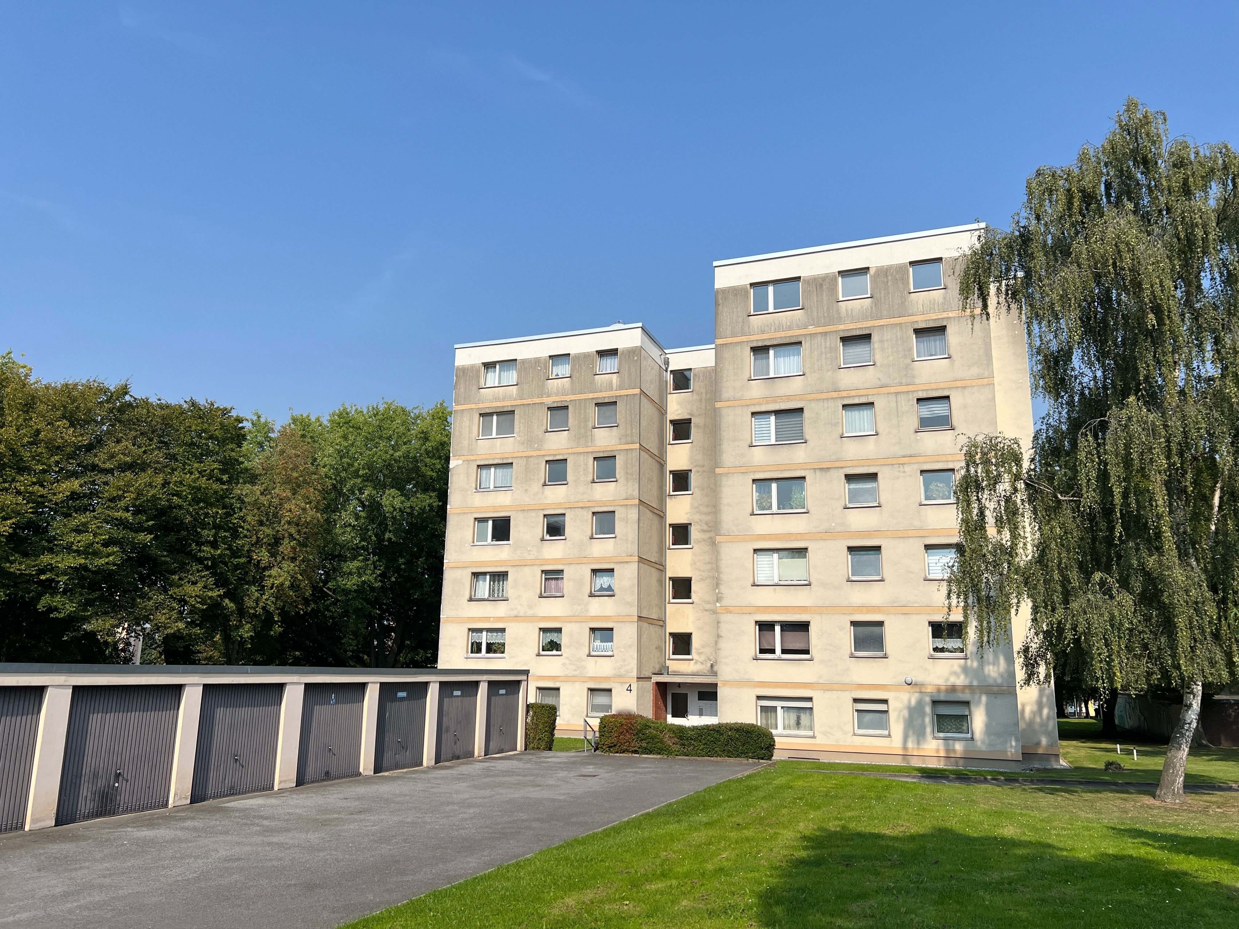 Wohnung zum Kauf 90.000 € 3 Zimmer 65 m²<br/>Wohnfläche 6.<br/>Geschoss Soest Soest 59494