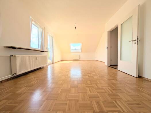 Wohnung zur Miete 680 € 3 Zimmer 80,5 m² Geschoss 2/3 frei ab 01.10.2025 Bamberg 96049
