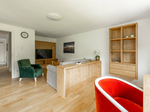 Wohnung zur Miete 1.100 € 3 Zimmer 65 m² frei ab sofort Siegsdorf Siegsdorf 83313