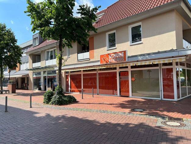 Laden zur Miete provisionsfrei 1.400 € 200 m² Verkaufsfläche Hauptstraße 3-5 Recke 49509