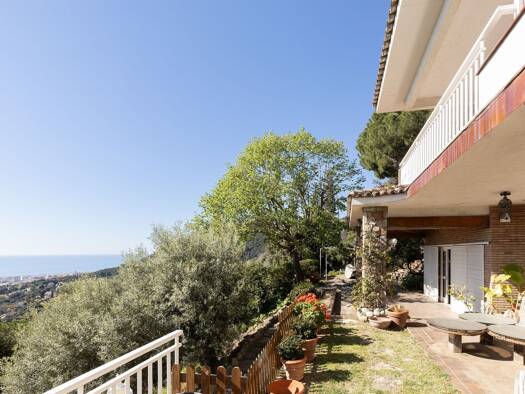 Einfamilienhaus zum Kauf provisionsfrei 1.750.000 € 15 Zimmer 1.700 m² 8.124 m² Grundstück Cabrera de Mar 08349