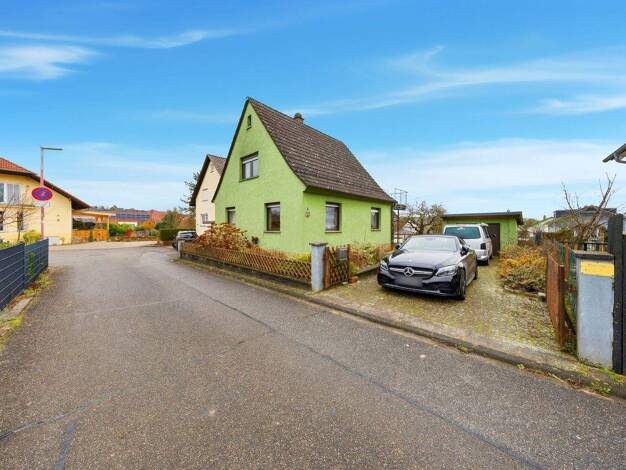 Einfamilienhaus zum Kauf provisionsfrei 299.000 € 3 Zimmer 120 m² 600 m² Grundstück frei ab 01.04.2026 Menzingen Kraichtal 76703