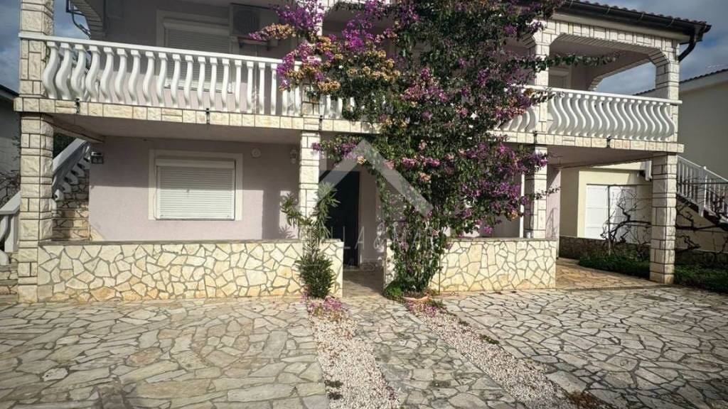 Haus zum Kauf 399.000 € 9 Zimmer 130 m² Vir