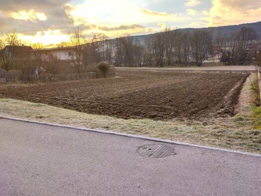 Grundstück zur Miete 319 € 537 m² Grundstück Markt Piesting 2753