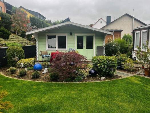 Einfamilienhaus zum Kauf 229.400 € 6 Zimmer 118 m² 526 m² Grundstück frei ab 10.03.2026 Weismain 96260