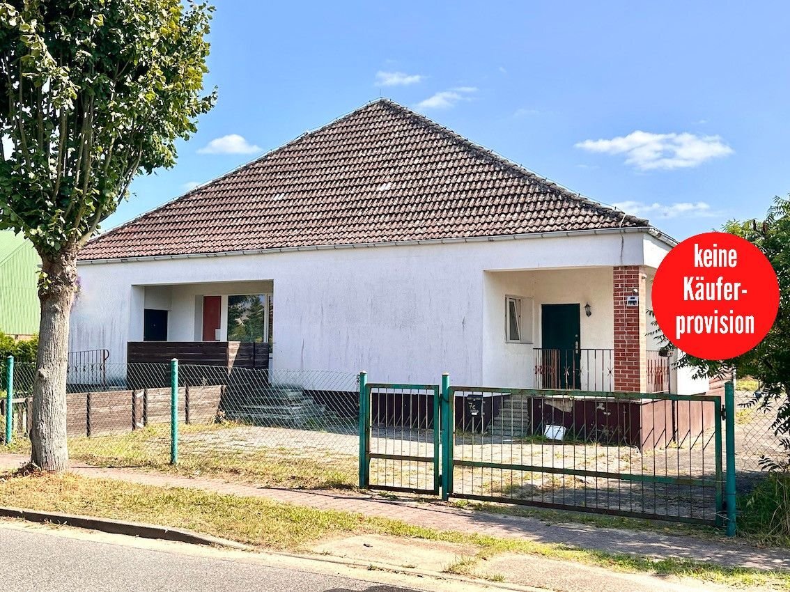 Mehrfamilienhaus zum Kauf provisionsfrei 129.000 € 8 Zimmer 235 m²<br/>Wohnfläche 1.100 m²<br/>Grundstück Boock 17322