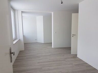 Praxis zur Miete provisionsfrei 8 € 4 Zimmer 152,1 m² Bürofläche Waldenburger Straße 69 Altendorf 927 Chemnitz 09116