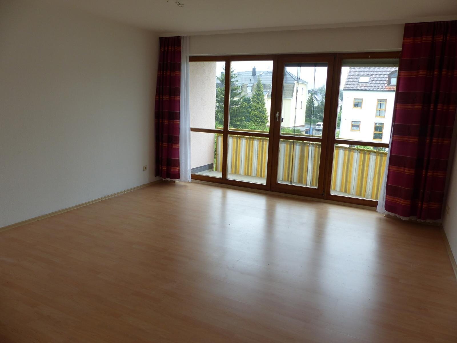 Wohnung zum Kauf 59.000 € 2 Zimmer 52,5 m²<br/>Wohnfläche 3.<br/>Geschoss Waldheim Waldheim 04736