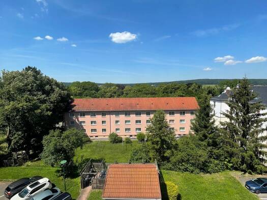 Wohnung zur Miete 441 € 4 Zimmer 80 m² 4. Geschoss frei ab sofort Thomas-Müntzer-Straße 14 Neustadt Neustadt an der Orla 07806