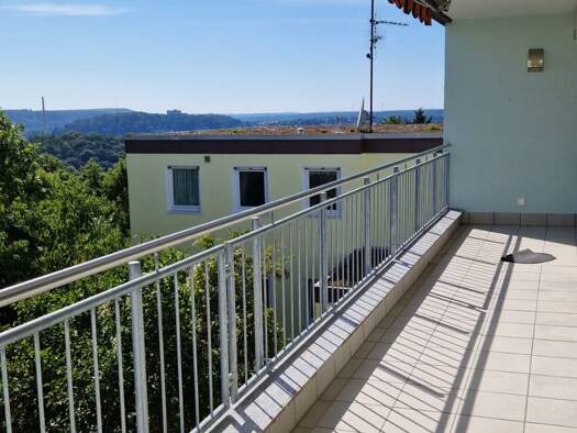 Wohnung zur Miete 1.000 € 4,5 Zimmer 100 m² Geschoss 1/2 frei ab sofort Eschberg Saarbrücken 66121
