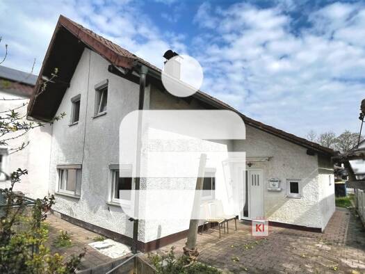 Einfamilienhaus zum Kauf 150.000 € 5 Zimmer 97 m² 159 m² Grundstück frei ab sofort Pfarrkirchen Pfarrkirchen 84347