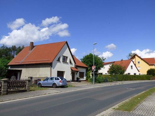 Einfamilienhaus zum Kauf 175.000 € 5 Zimmer 150 m² 705 m² Grundstück frei ab sofort Torno Lauta 02991