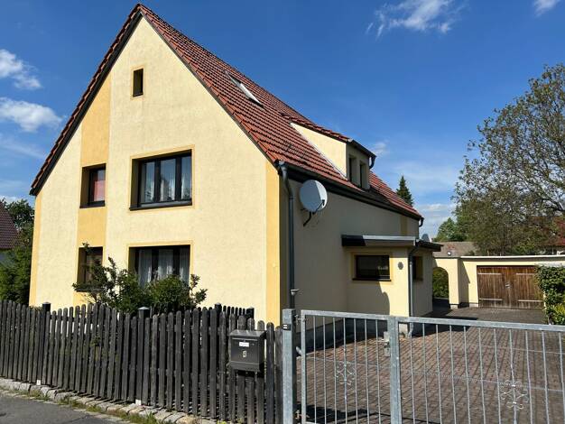 Einfamilienhaus zum Kauf 476.000 € 5 Zimmer 143,5 m² 1.250 m² Grundstück Dresden 01328