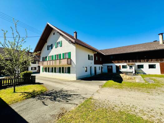 Bauernhaus zum Kauf 854.000 € 4 Zimmer 124,8 m² 3.284 m² Grundstück frei ab sofort Pflugdorf 86946