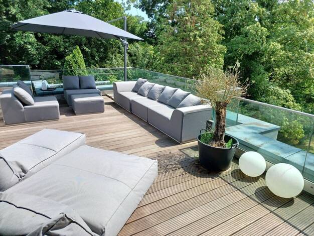 Penthouse zur Miete 3.900 € 4 Zimmer 235 m² frei ab 01.11.2026 Burgberg Erlangen 91054
