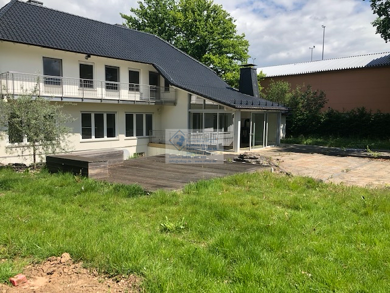Villa zum Kauf 595.000 € 8 Zimmer 310 m² 1.164 m² Grundstück Bad Wildungen Bad Wildungen 34537