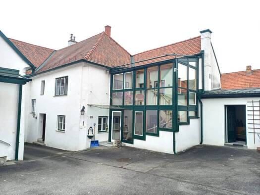 Mehrfamilienhaus zum Kauf 299.000 € 8 Zimmer 285 m² 1.293 m² Grundstück Pulkau 3741