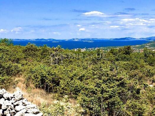 Acker-/Waldstück zum Kauf 190.246 € Oglavci, Rogoznica Rogoznica 22203