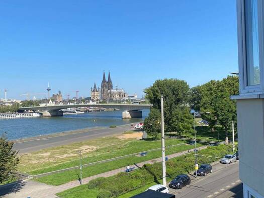 Wohnung zur Miete 845 € 2 Zimmer 43 m² Geschoss 4/5 frei ab sofort Siegburger Straße Uthweiler Königswinter 53639