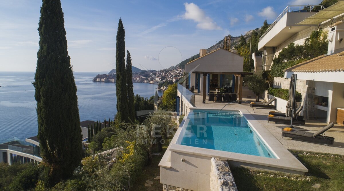 Villa zum Kauf 7 Zimmer 800 m²<br/>Wohnfläche 1.209 m²<br/>Grundstück Dubrovnik 20000