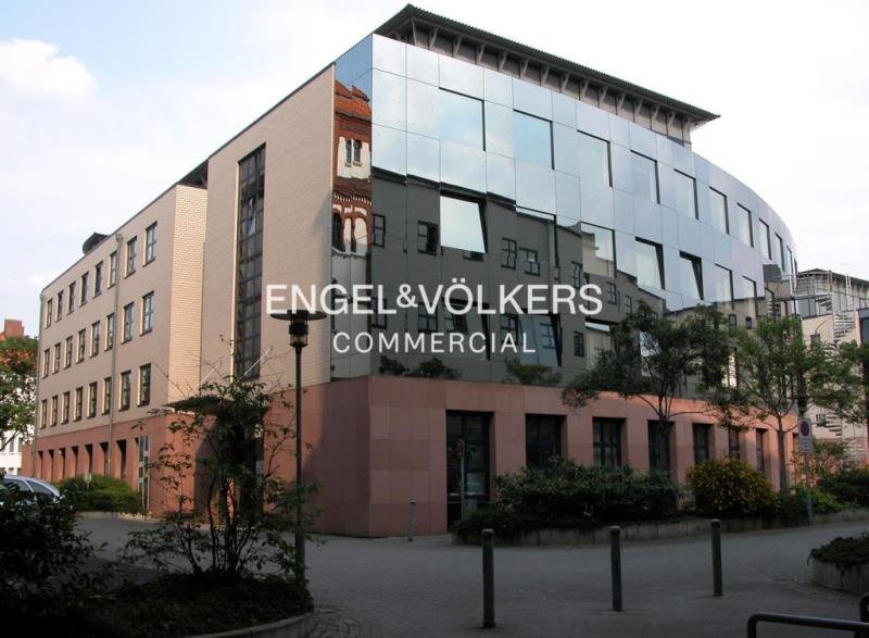 Bürofläche zur Miete provisionsfrei 12,50 € 425 m²<br/>Bürofläche ab 425 m²<br/>Teilbarkeit List Hannover 30177