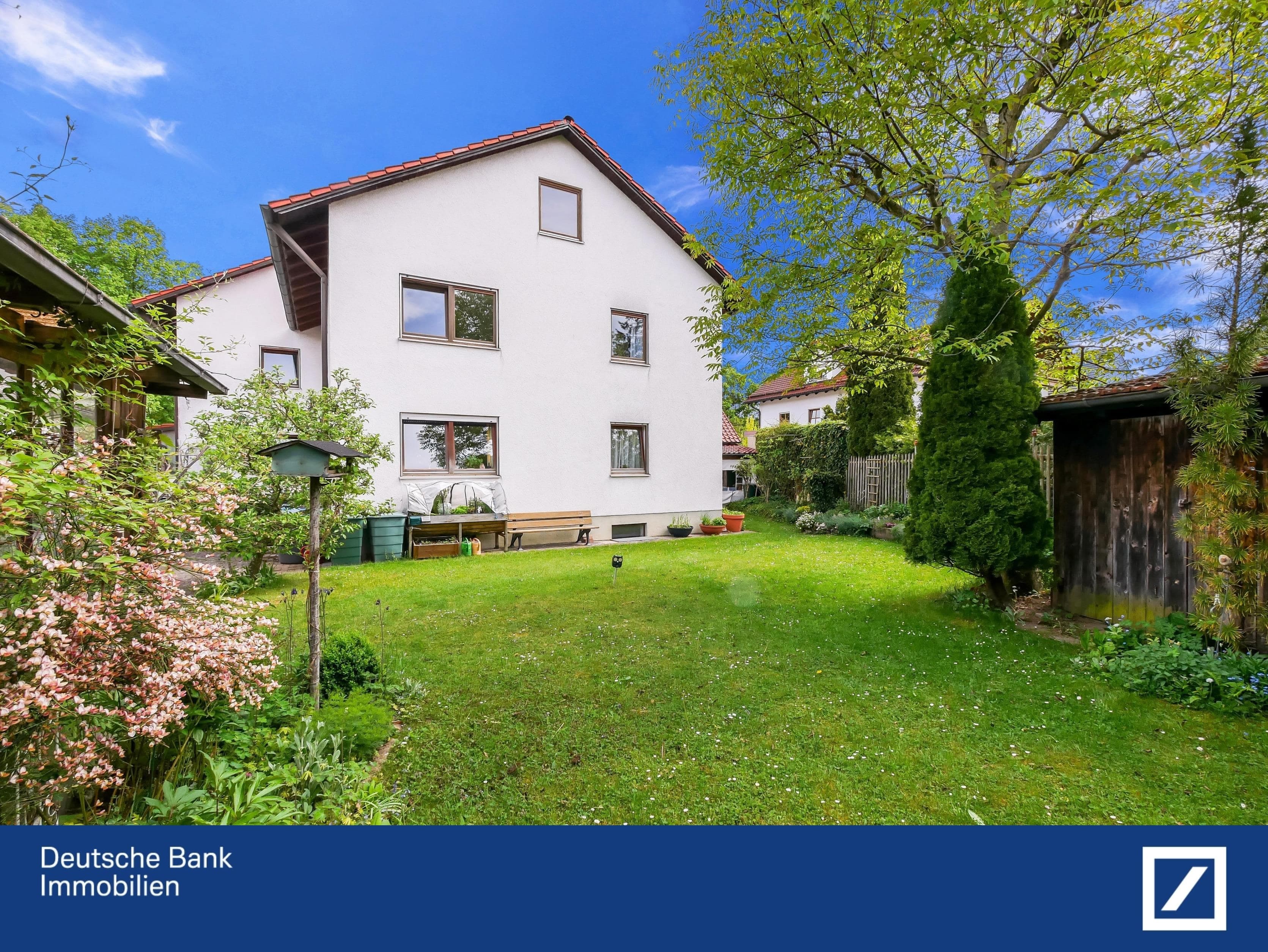 Mehrfamilienhaus zum Kauf 1.450.000 € 11 Zimmer 213,7 m²<br/>Wohnfläche 790 m²<br/>Grundstück ab sofort<br/>Verfügbarkeit Neukeferloh Grasbrunn 85630