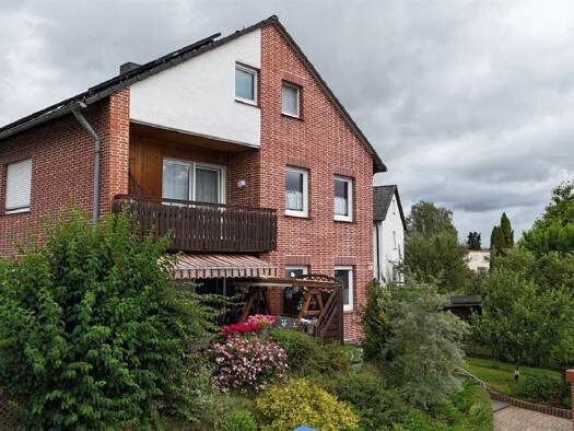 Einfamilienhaus zum Kauf 349.000 € 11 Zimmer 180 m² 652 m² Grundstück Bad Wildungen 34537