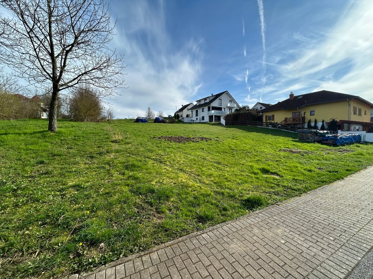 Grundstück zum Kauf 230.000 € 425 m²<br/>Grundstück Münzesheim Kraichtal / Münzenheim 76703