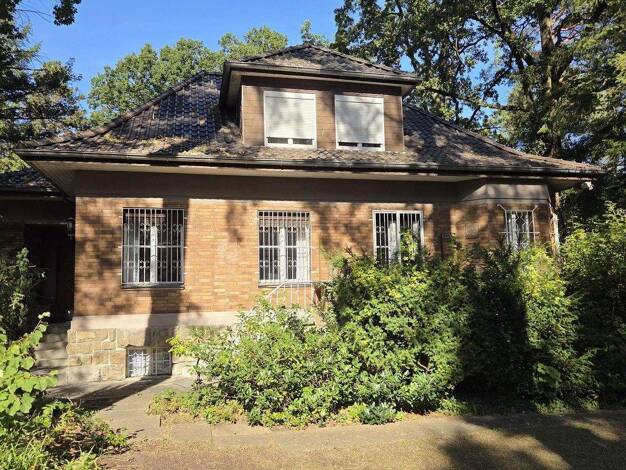 Villa zum Kauf provisionsfrei 1.395.000 € 8 Zimmer 180 m² 1.876 m² Grundstück Frohnau Berlin 13465