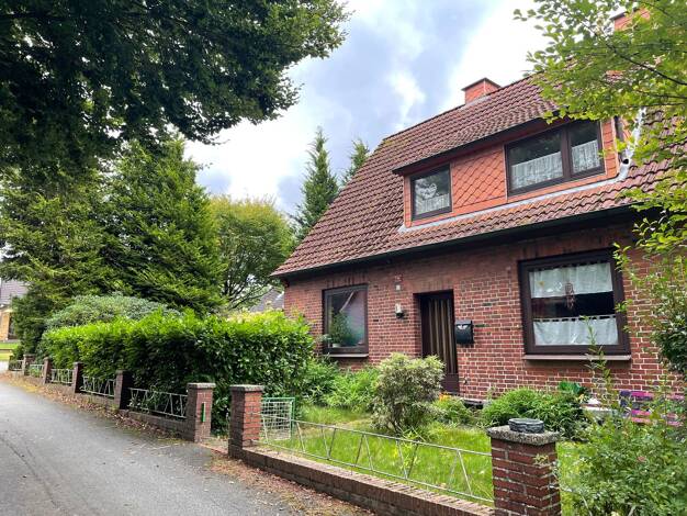 Mehrfamilienhaus zum Kauf 549.000 € 8 Zimmer 253 m² 1.352 m² Grundstück Klecken Rosengarten 21224