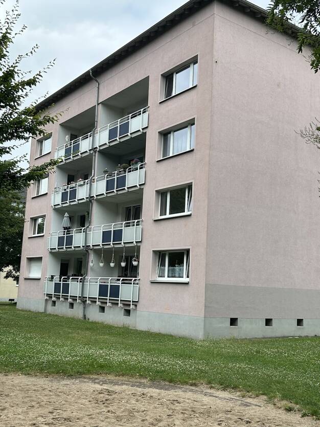 Wohnung zur Miete 703 € 3,5 Zimmer 76,4 m² 1. Geschoss Höltestraße 14 Altenessen-Süd Essen 45326