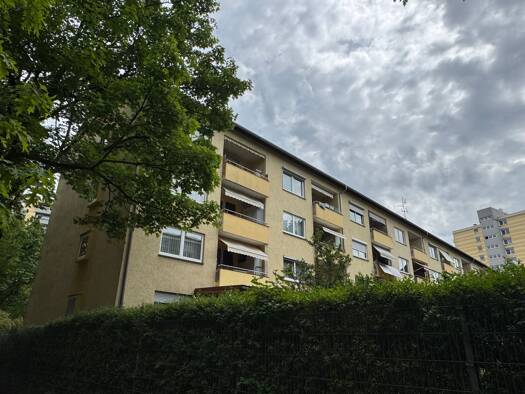 Wohnung zum Kauf 279.000 € 3 Zimmer 64 m² Geschoss 3/4 Fechenheim Ost 60386