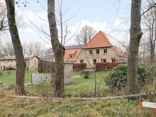 Maisonette zur Miete 2.300 € 5 Zimmer 206,4 m² Kosel / Bohnert 24354