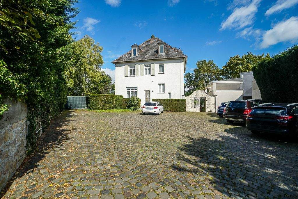 Immobilie in Bodenheim - Stilvolle Jugendstil-Villa mit Park (Bauland) & angegliedertem LOFT od. flexibler Gewerbemöglichkeit - Bild 3