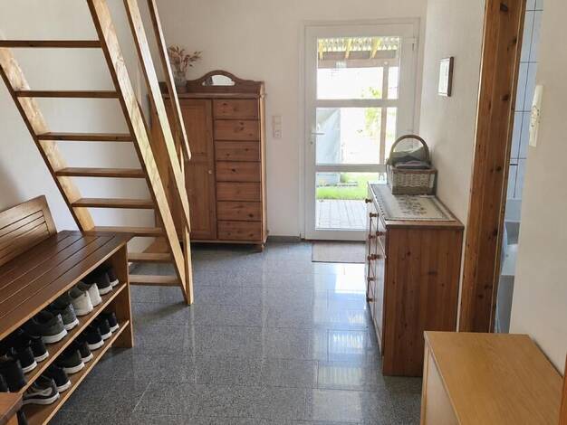 Einfamilienhaus zum Kauf 380.000 € 6 Zimmer 95 m² 832 m² Grundstück Kohlstetten Engstingen 72829