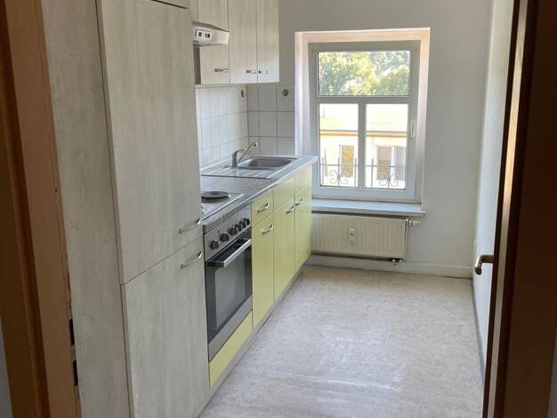 Wohnung zur Miete 330 € 3 Zimmer 61 m² 3. Geschoss frei ab sofort Dresdner Straße 35c Roßwein 04741
