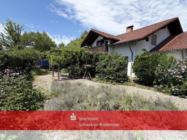 Mehrfamilienhaus zur Miete 2.000 € 7 Zimmer 200 m² 721 m² Grundstück frei ab 01.10.2026 Schwabmünchen Schwabmünchen 86830