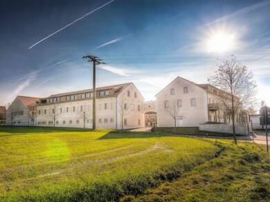 Wohnung zur Miete 385 € 2 Zimmer 41,1 m² Dachgeschoss, 2. Geschoss frei ab 15.08.2025 Oberstraße 6 Kaufbach Wilsdruff 01723